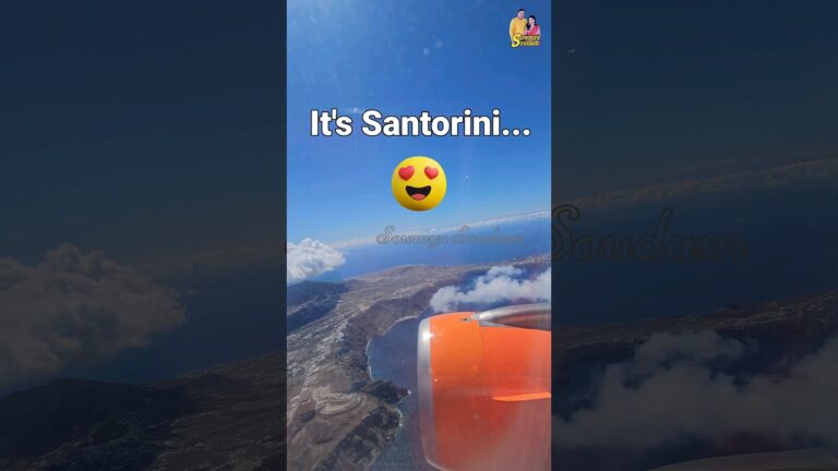 Greek Islands Aerial View ✈️ | Landing in Santorini #greekislands #santorini  #easyjet #shorts