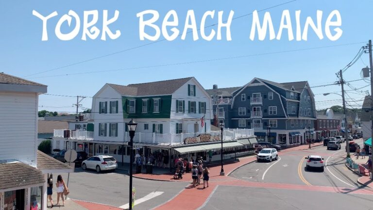York Beach Maine – Exploring Downtown York Maine